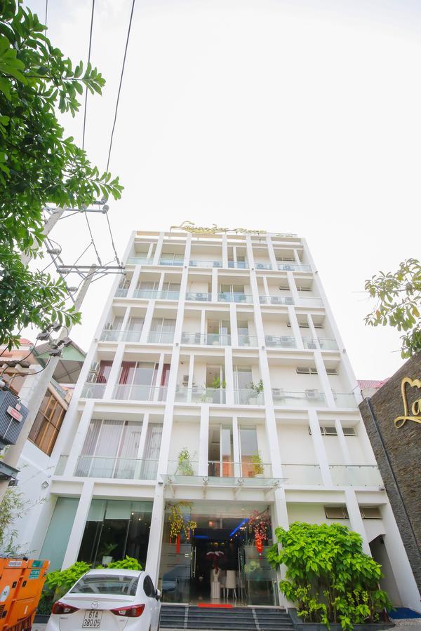 Lavender Hotel Thu Dau Mot Exteriör bild